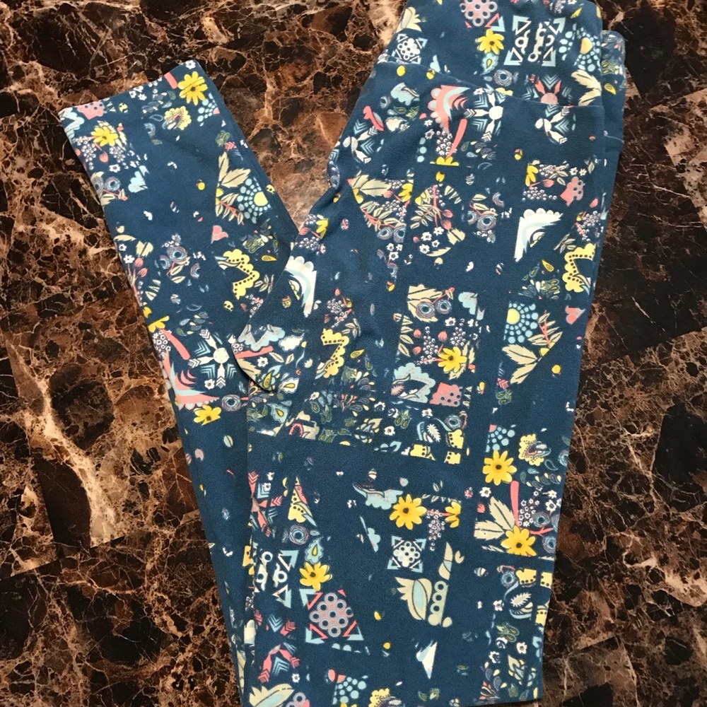 LulaRoe OS legging - Picture 1 of 1